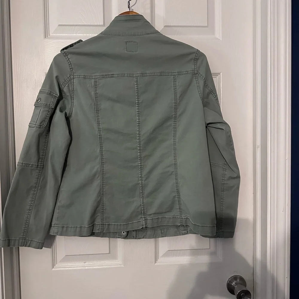 Kensie‎ Green Jacket with Button Details - Picture 6 of 6